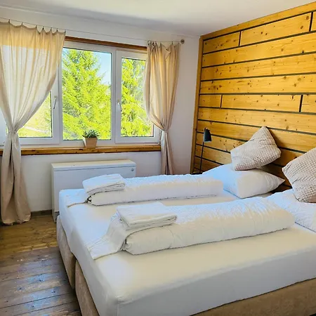 Mitten Auf Dem Panorama Bergglueck Апартаменты