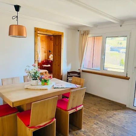 Mitten Auf Dem Panorama Bergglueck Апартаменты *